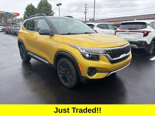 2022 Kia Seltos Nightfall AWD photo