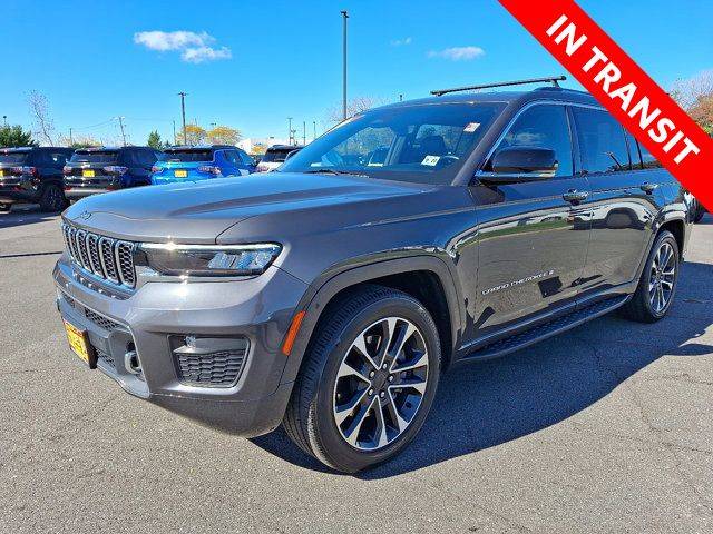 2022 Jeep Grand Cherokee L Overland 4WD photo