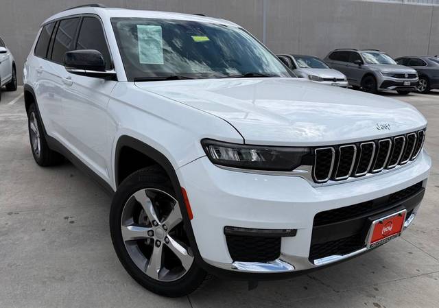 2022 Jeep Grand Cherokee L Limited 4WD photo