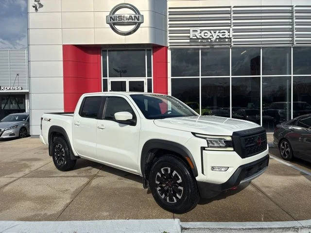 2022 Nissan Frontier PRO-X RWD photo