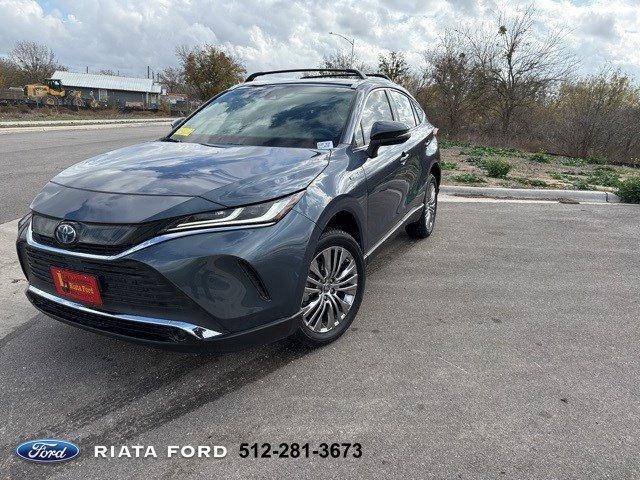 2021 Toyota Venza XLE AWD photo