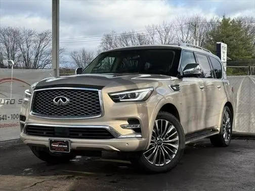 2019 Infiniti QX80 LUXE 4WD photo