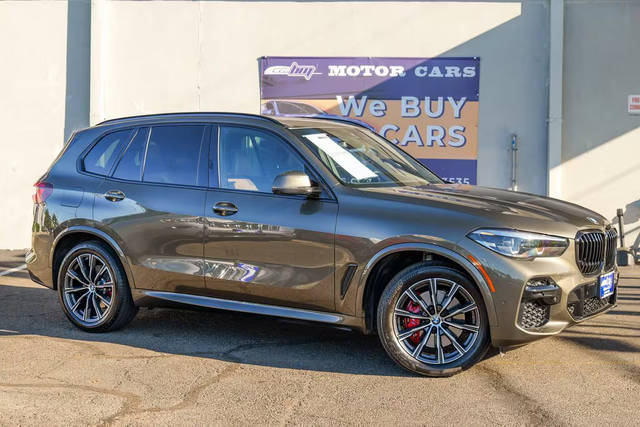 2022 BMW X5 xDrive40i AWD photo