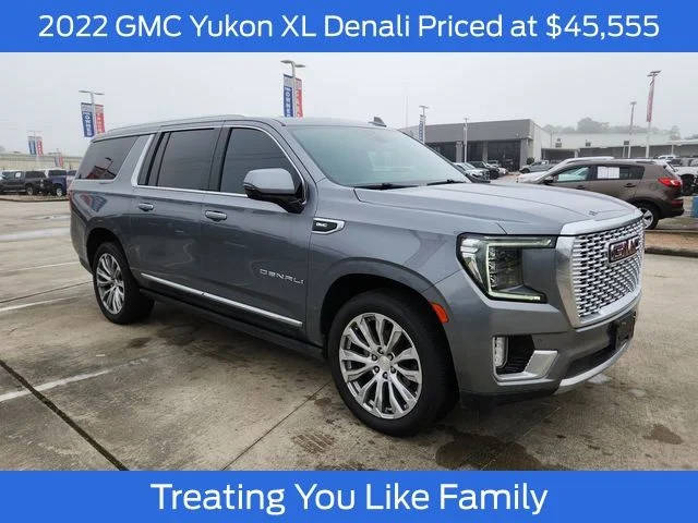 2022 GMC Yukon XL Denali RWD photo