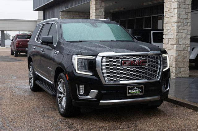 2021 GMC Yukon Denali 4WD photo
