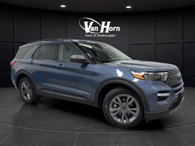 2021 Ford Explorer XLT 4WD photo