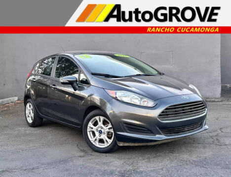 2015 Ford Fiesta SE FWD photo