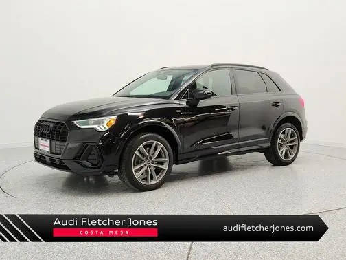 2022 Audi Q3 S line Premium Plus AWD photo
