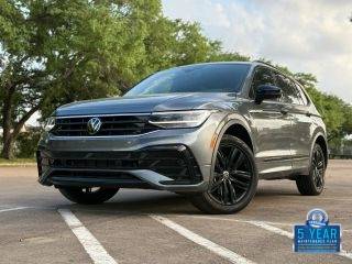 2022 Volkswagen Tiguan SE R-Line Black FWD photo