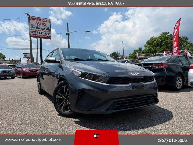 2022 Kia Forte LXS FWD photo
