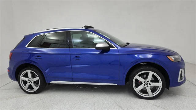 2022 Audi SQ5 Premium Plus AWD photo