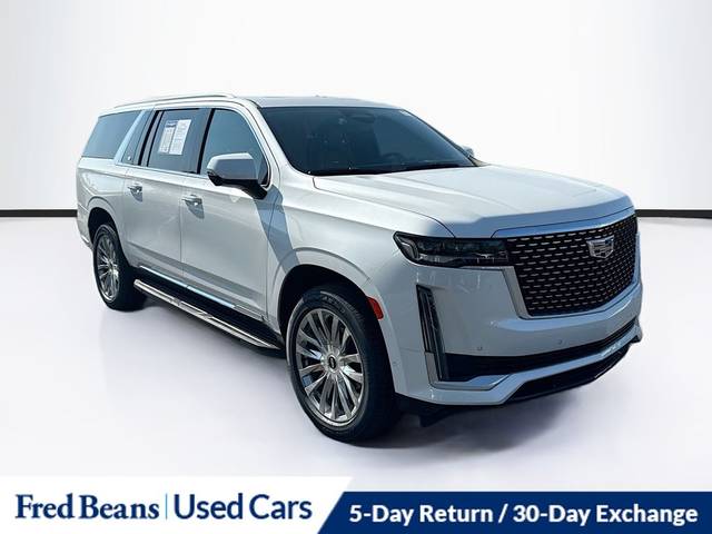 2022 Cadillac Escalade ESV Premium Luxury 4WD photo