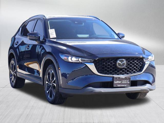 2022 Mazda CX-5 2.5 S Premium Package AWD photo