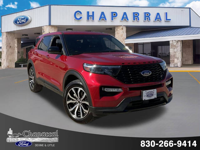 2022 Ford Explorer ST 4WD photo