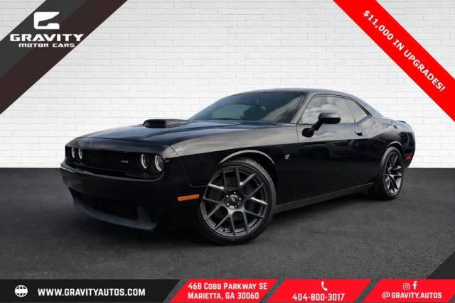 2021 Dodge Challenger R/T Scat Pack RWD photo
