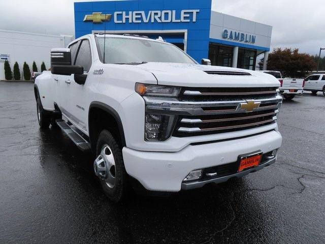 2022 Chevrolet Silverado 3500HD High Country 4WD photo