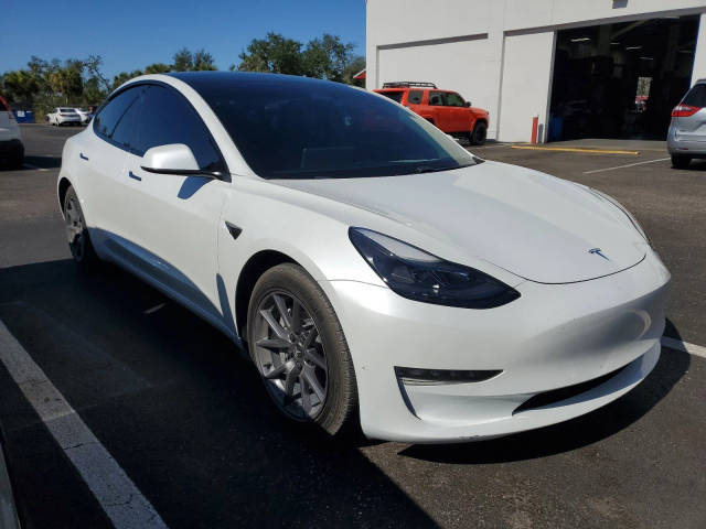 2021 Tesla Model 3 Standard Range Plus RWD photo