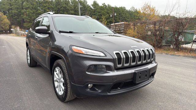 2015 Jeep Cherokee Latitude 4WD photo