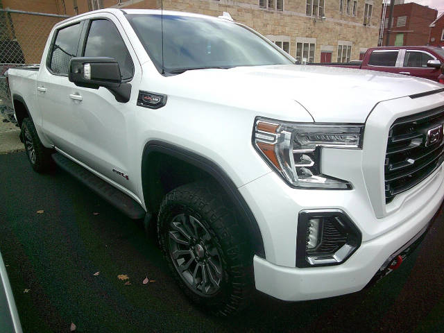 2022 GMC Sierra 1500 AT4 4WD photo