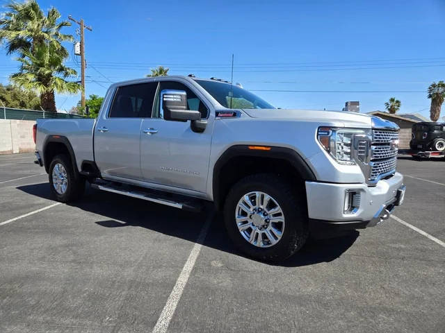 2021 GMC Sierra 2500HD Denali 4WD photo