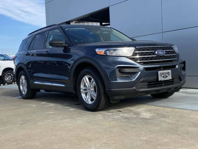 2022 Ford Explorer XLT RWD photo