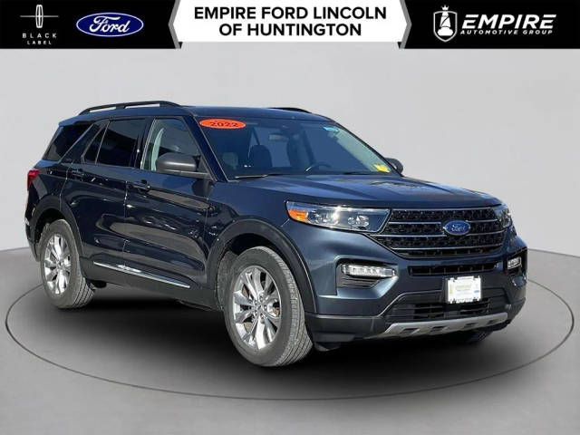 2022 Ford Explorer XLT 4WD photo