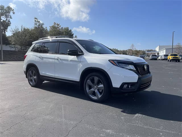 2021 Honda Passport Touring FWD photo