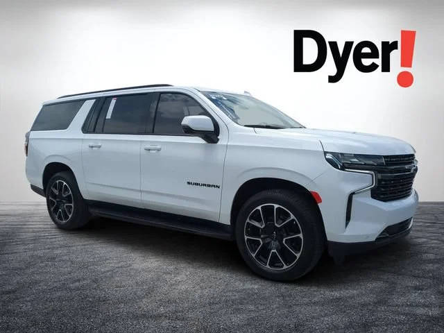 2022 Chevrolet Suburban RST RWD photo