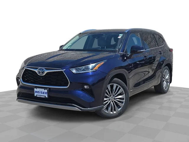 2022 Toyota Highlander Hybrid Platinum AWD photo