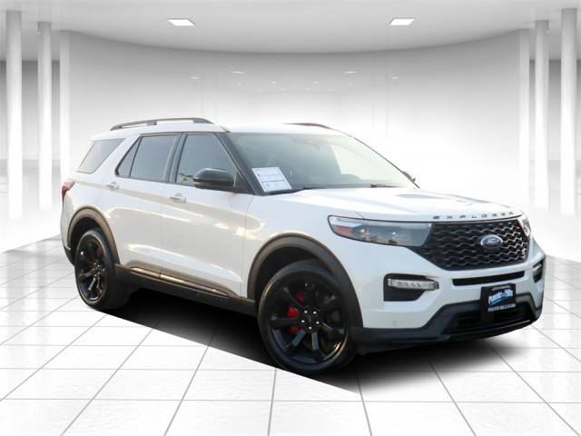 2022 Ford Explorer ST 4WD photo