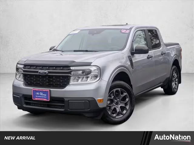2022 Ford Maverick XLT AWD photo