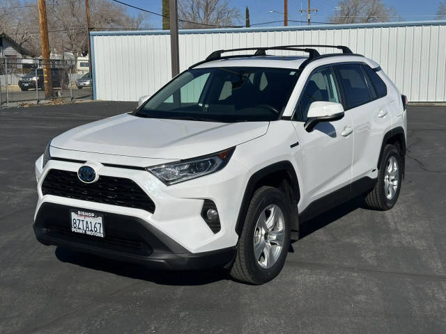 2021 Toyota RAV4 Hybrid XLE AWD photo