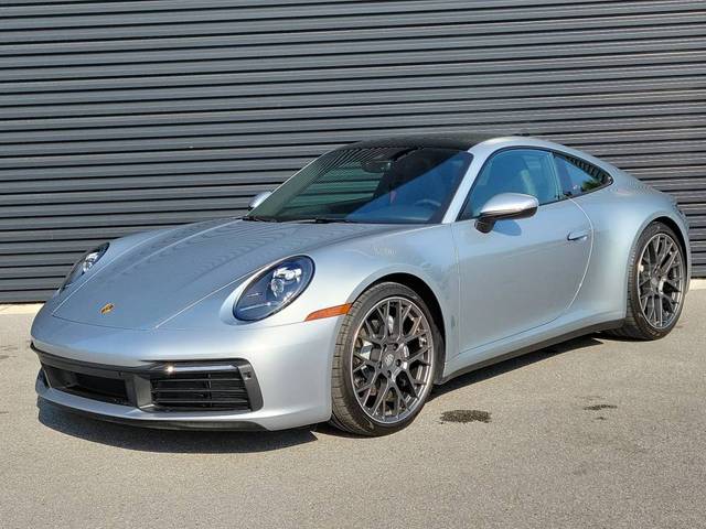 2021 Porsche 911 Carrera RWD photo