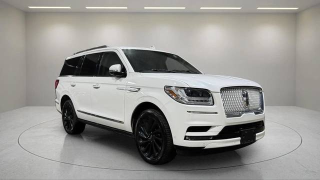 2021 Lincoln Navigator Reserve 4WD photo