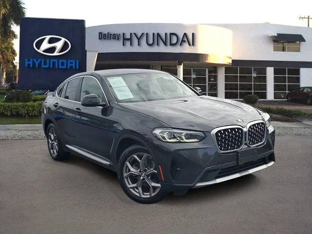 2022 BMW X4 xDrive30i AWD photo