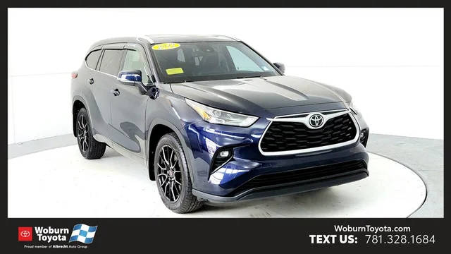 2022 Toyota Highlander XLE AWD photo
