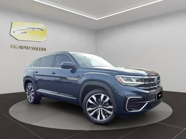 2022 Volkswagen Atlas Cross Sport 3.6L V6 SEL Premium R-Line AWD photo