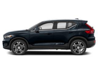 2022 Volvo XC40 Momentum AWD photo