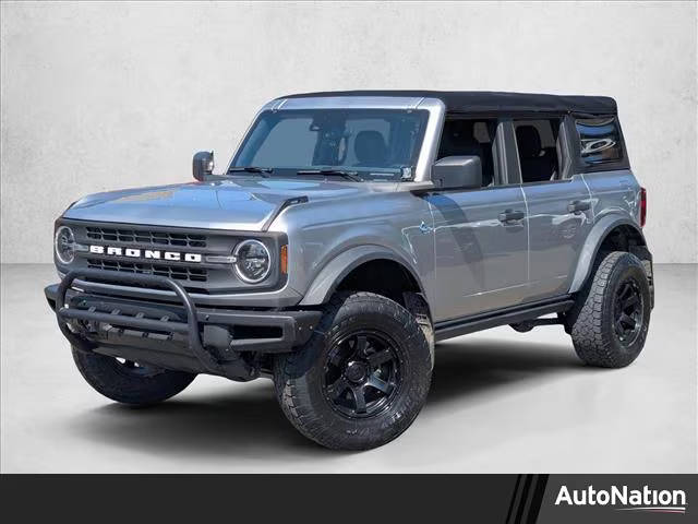 2022 Ford Bronco 4 Door Black Diamond 4WD photo