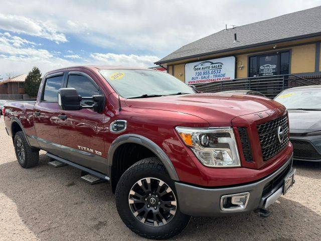 2016 Nissan Titan XD PRO-4X 4WD photo