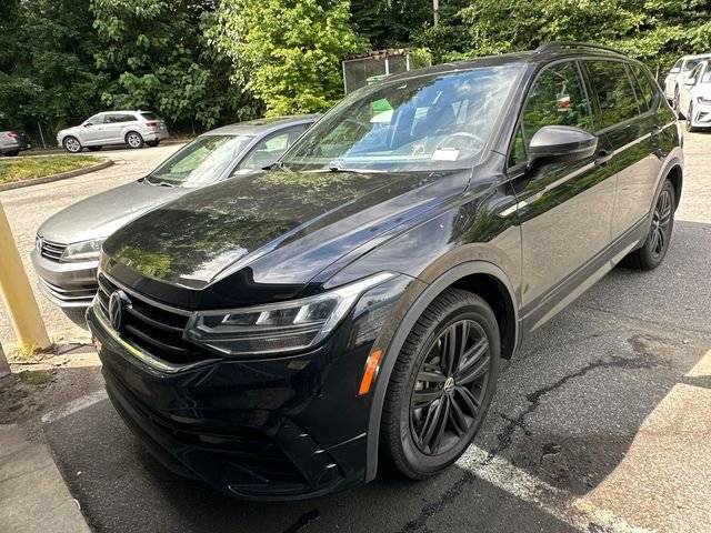 2022 Volkswagen Tiguan SE R-Line Black FWD photo