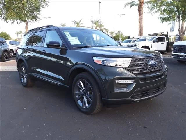 2022 Ford Explorer XLT 4WD photo