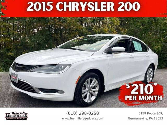 2015 Chrysler 200 Limited FWD photo