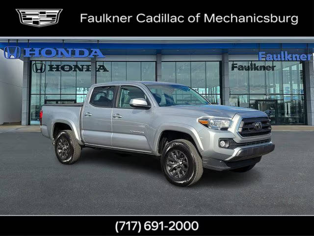 2022 Toyota Tacoma SR5 4WD photo