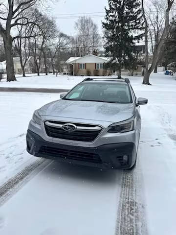 2022 Subaru Outback Premium AWD photo