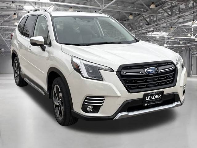 2022 Subaru Forester Touring AWD photo