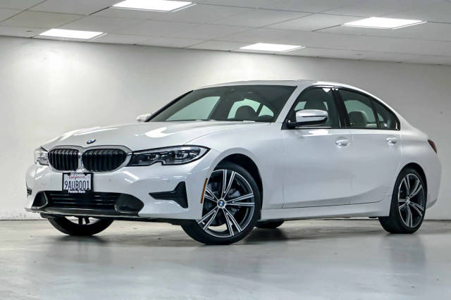 2022 BMW 3 Series 330i RWD photo