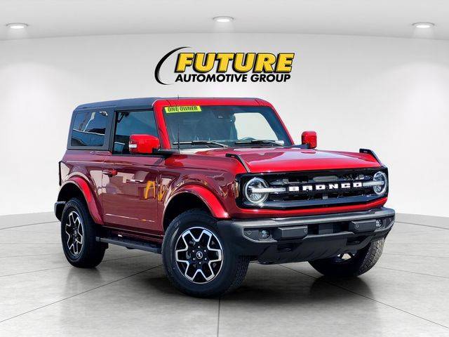 2021 Ford Bronco 2 Door Outer Banks 4WD photo