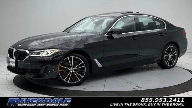 2022 BMW 5 Series 530i xDrive AWD photo