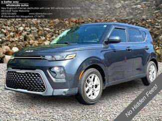 2022 Kia Soul S FWD photo